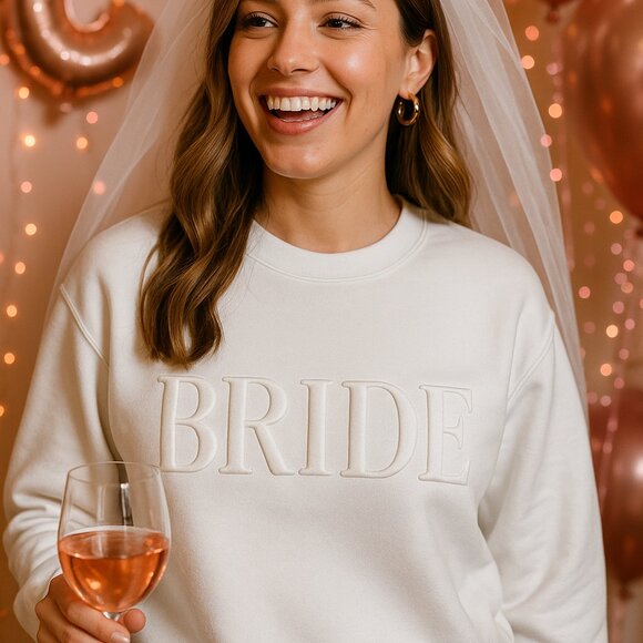 New Small White Embossed "Bride" Pullover Crew Sweater Bridal Bachelorette Party - Picture 1 of 5